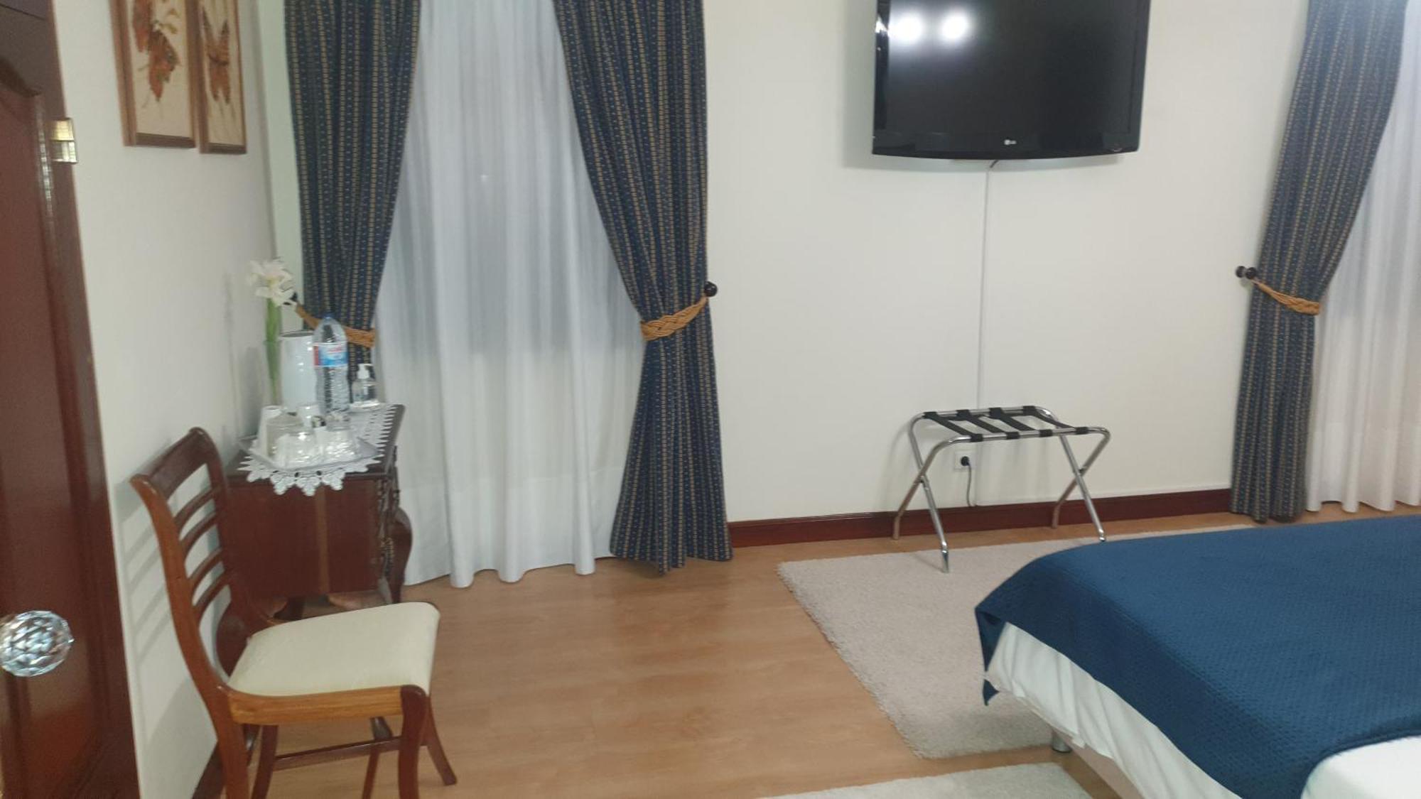 Casa Marques Bed & Breakfast Angra do Heroísmo Oda fotoğraf
